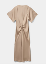 Lade das Bild in den Galerie-Viewer, Sofie Schnoor &quot;1430-Dress&quot; Kleid
