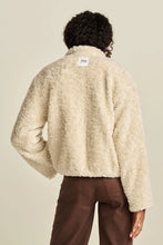 Lade das Bild in den Galerie-Viewer, Pom Amsterdam &quot;Teddy Jacket-13&quot; Jacke
