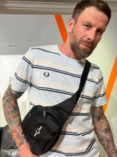 Lade das Bild in den Galerie-Viewer, Fred Perry &quot; L7277- Bag &quot;
